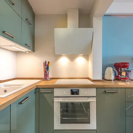 La Marina De Aiguadolc 公寓 *