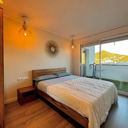 La Marina De Aiguadolc Apartman *